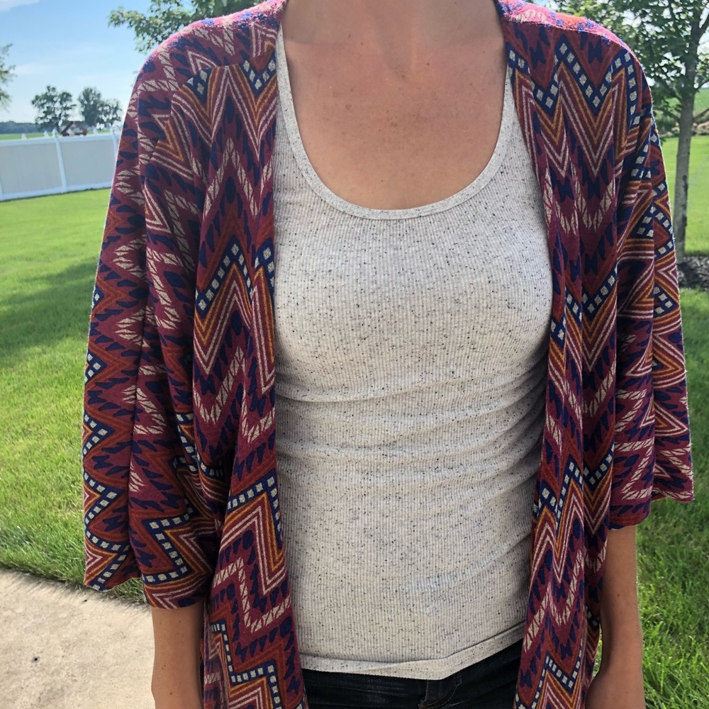 LuLaRoe Lindsay cover